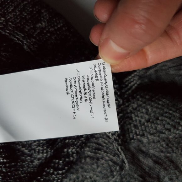 Women's HUGO BOSS Pullover Knit Sweater Crew Neck Viscose & Cotton Size Medium - Picture 9 of 9